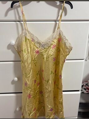 vintage Allison rhea Yellow slip dress with pink  flowers with lace detailing